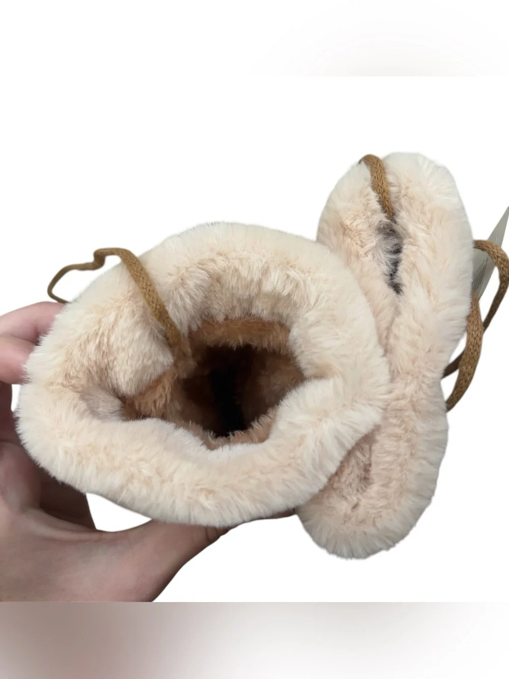 NWT Seven Lemon Plush Tie-On Mittens